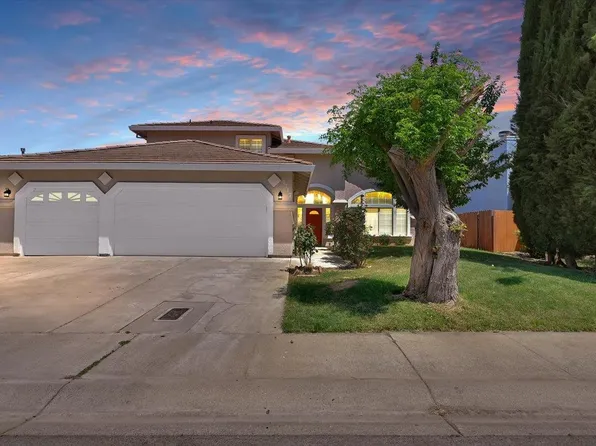 1717 Harbor Town Dr, Yuba City, CA 95993