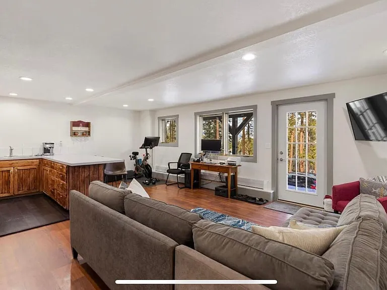 712 High Point Dr — Photo 11