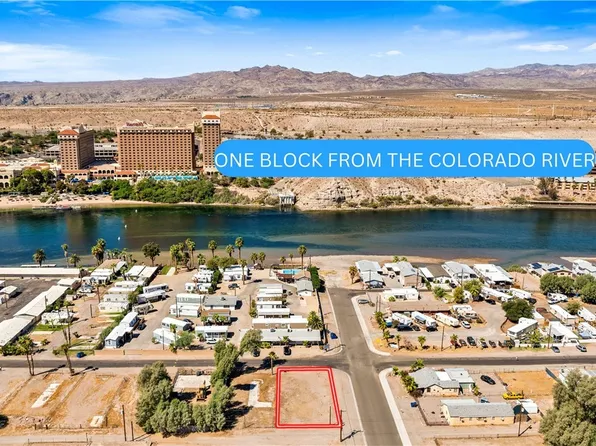 380 River Glen Dr, Bullhead City, AZ 86429