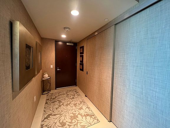 2nd image of 1200 Queen Emma St APT 3912