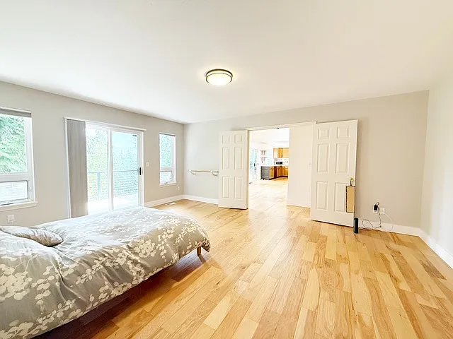 1128 NW Thornwood Cir — Photo 33