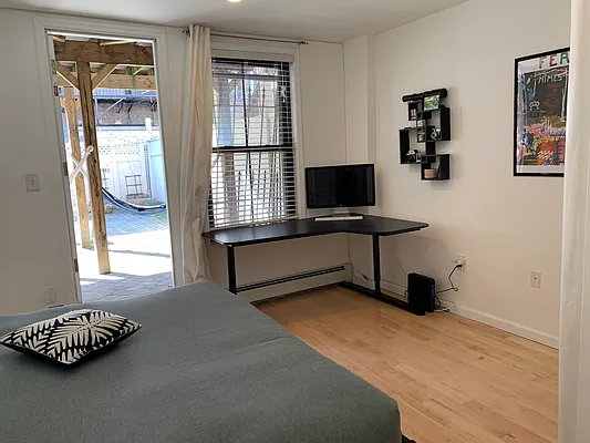 Rented by Coastal Real Estate | media 21