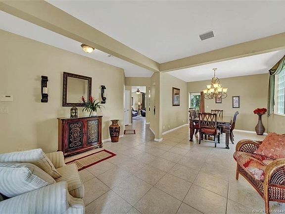 4th image of 3141 SW Solitaire Palm Dr