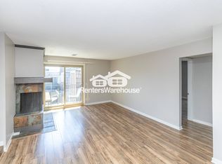 3602 Gillham Rd APT 11, Kansas City, MO 64111