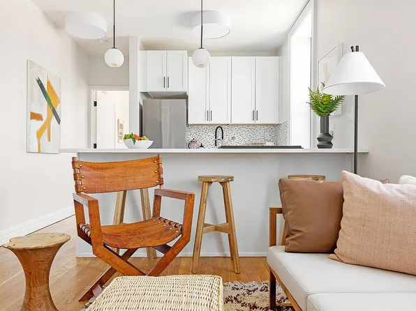 764 Saint Johns Pl APT 3A, Brooklyn, NY 11216