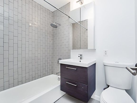 2nd image of 617 W 143rd St APT 1D
