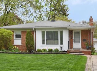 1633 Bowers Ave, Birmingham, MI 48009