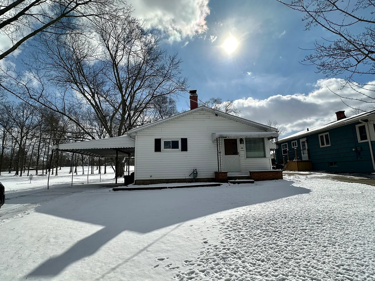 336 Harding St photo 1