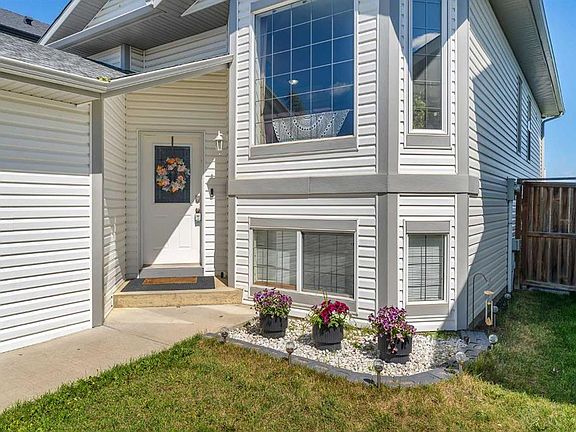3rd image of 231 S Silver Springs Way NW