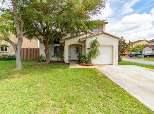 15613 SW 102nd Ln, Miami, FL 33196