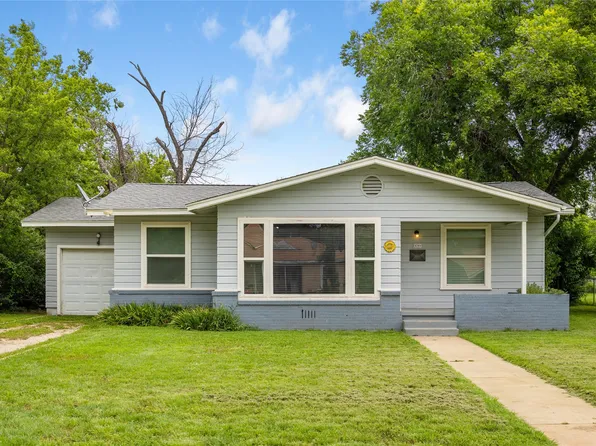 2104 6th St, Brownwood, TX 76801