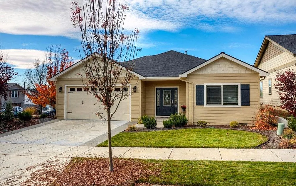 1174 Ashford Way photo 1