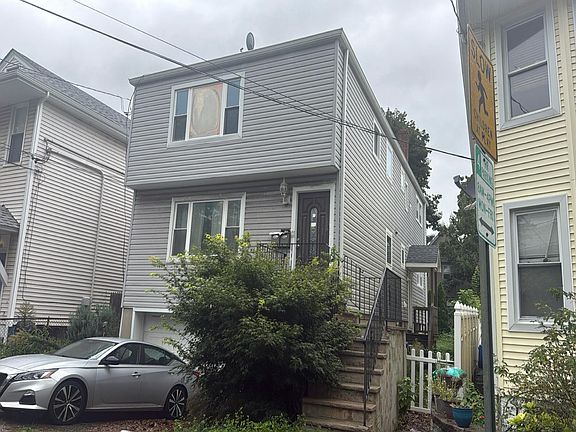 2nd image of 12 Maple Ave