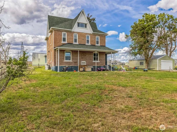 8495 Williams Road E, Wilbur, WA 99185