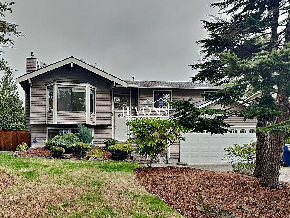 1st image of 802 S 31st St