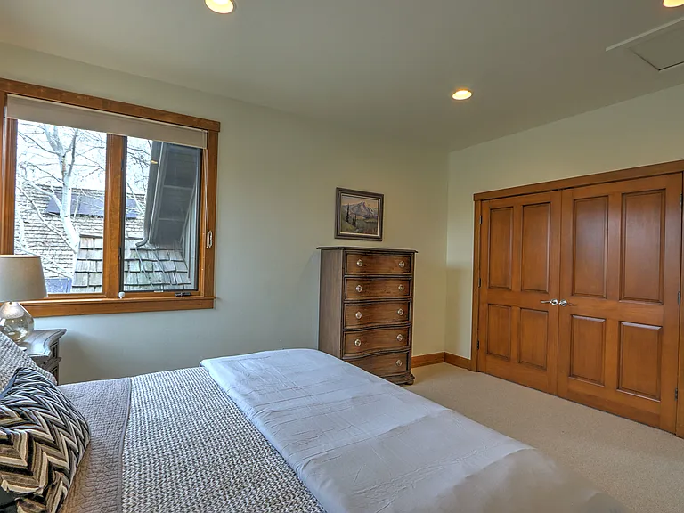 408 Settlement Ln — Photo 38