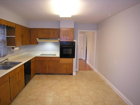 5th image of 5421 Springplace Cir
