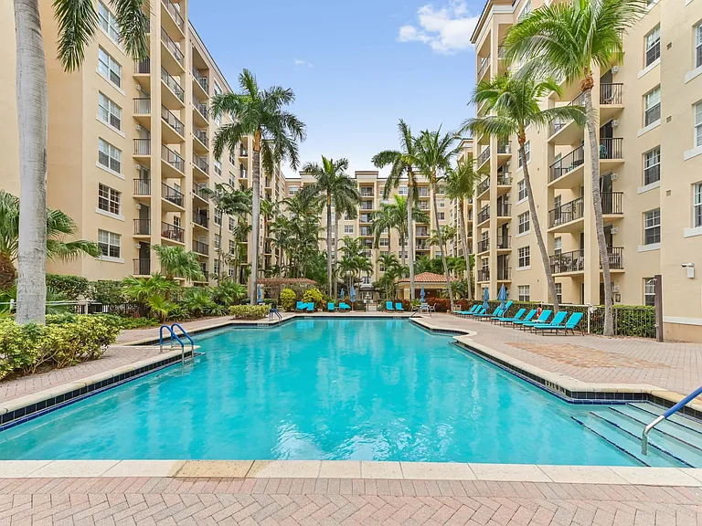 1801 N Flagler Dr #308 — Photo 27