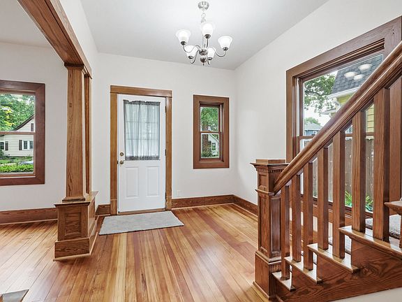 5th image of 2808 E 18th St
