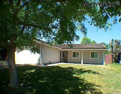 1st image of 1309 Candlewood Way