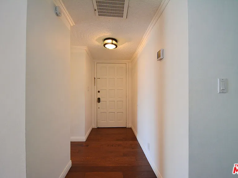 618 N Howard St #241 — Photo 20