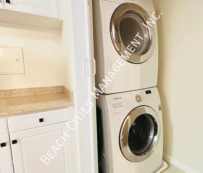 838 Pine Ave #408 — Photo 21