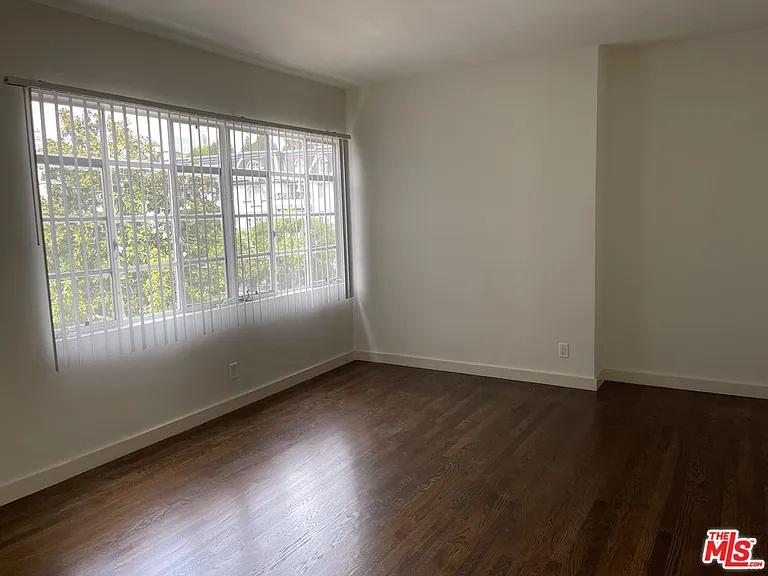 1839 S Beverly Glen Blvd #4 — Photo 20