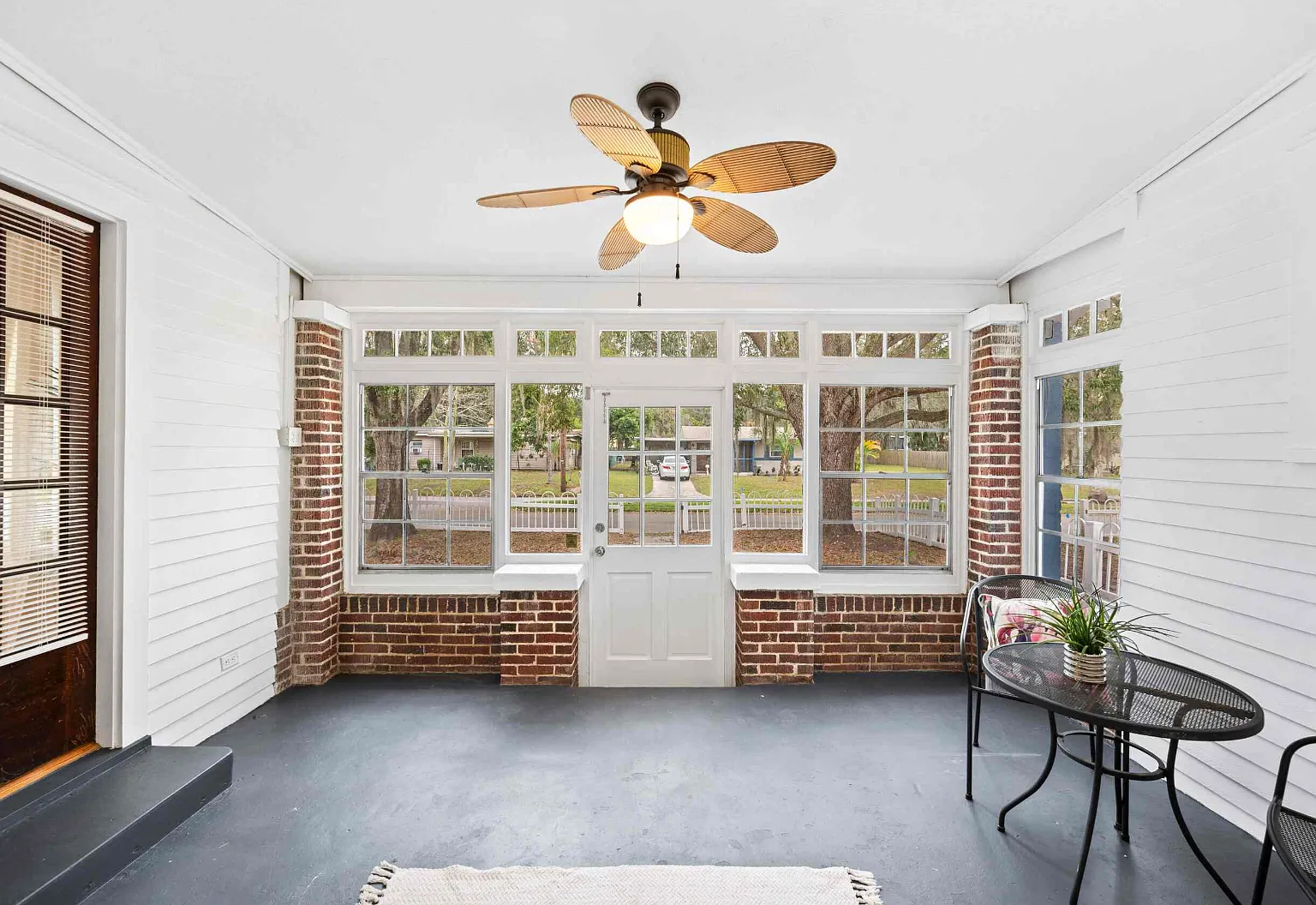 2 bed, 1357 sqft, $3,000 — Photo 4