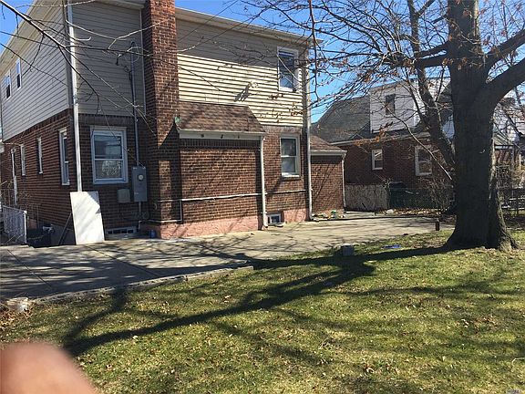3rd image of 32 Kingston St