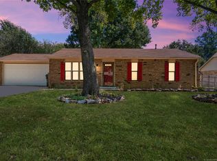 906 N Florence Ave, Claremore, OK 74017