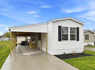 1434 Seabrook Dr, Alden, NY 14004