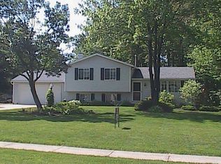 1128 Brookpoint Dr, Macedonia, OH 44056