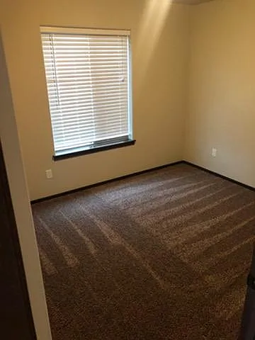 2310 W Jay St — Photo 18