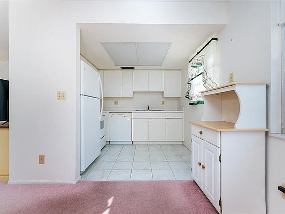 5th image of 1 Quails Run Blvd #101