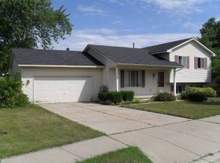 240 Wessen St, Pontiac, MI 48341