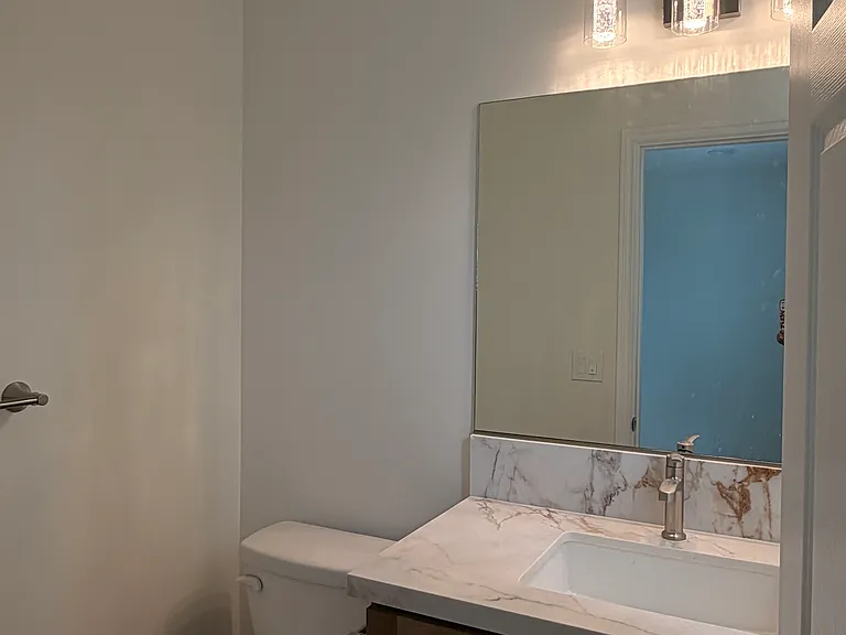 4326 Stillwell Ave — Photo 1