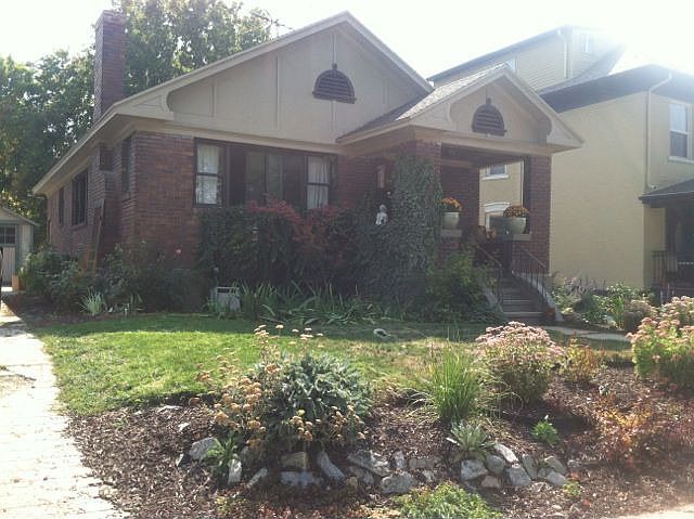 1st image of 964 Logan Ave