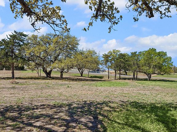 4th image of 2121 S State Highway 237