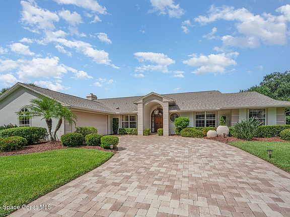 2nd image of 662 Rossmoor Cir