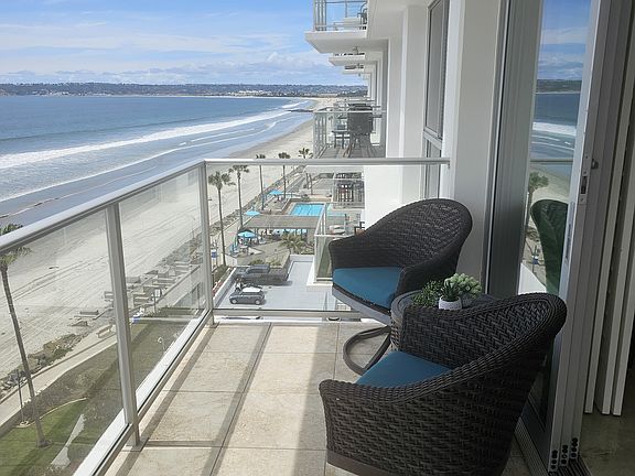 5th image of 1830 Avenida Del Mundo Unit 909