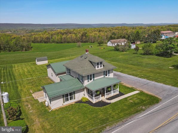 219 N Clear Ridge Rd, Hustontown, PA 17229