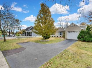 1051 Bay Ave, Toms River, NJ 08753