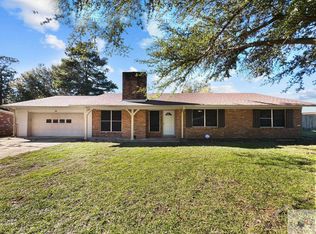 36 Iris Ln, Texarkana, TX 75501