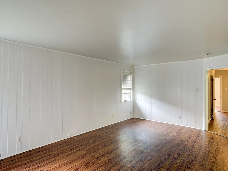 2829 Doles Pl — Photo 10