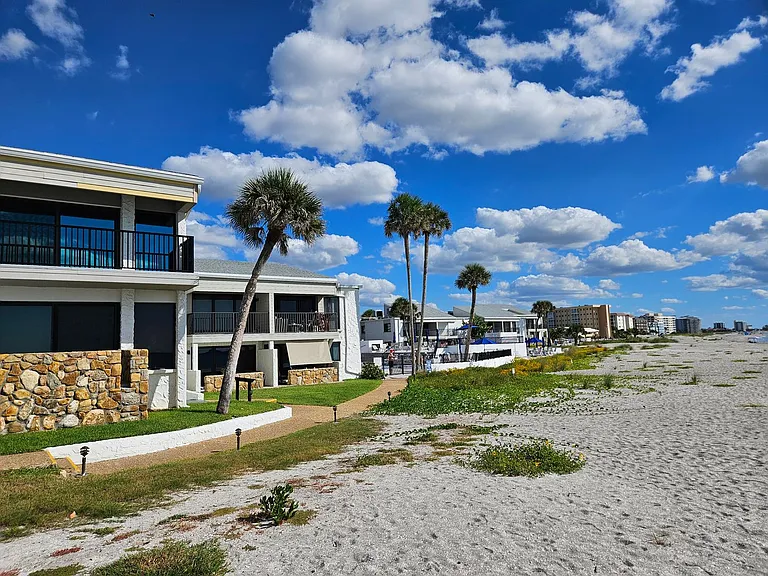 1555 Tarpon Center Dr #107 — Photo 43