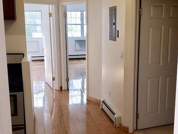 5th image of 32-22 41st St #1