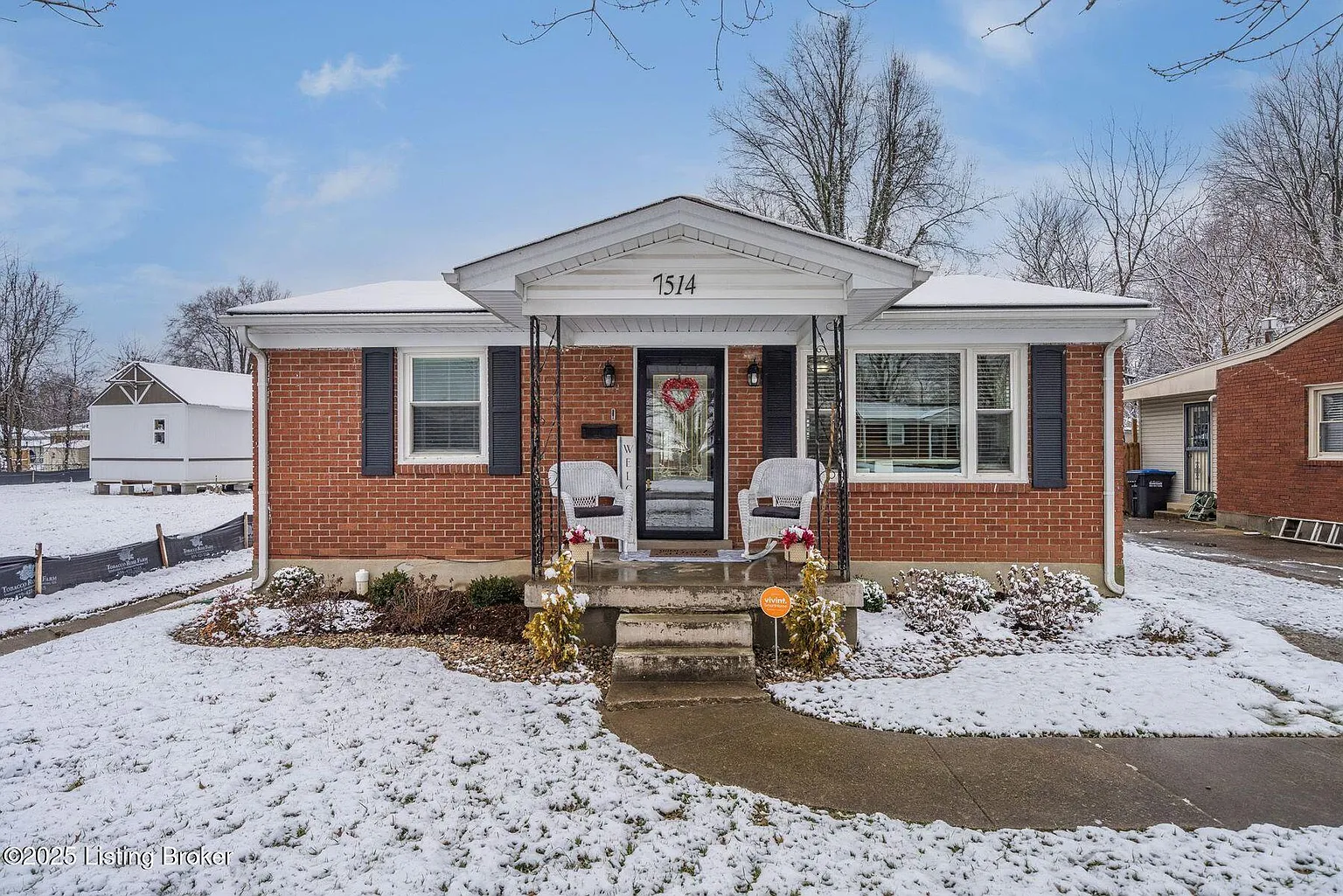 7514 Russell Ave photo 1