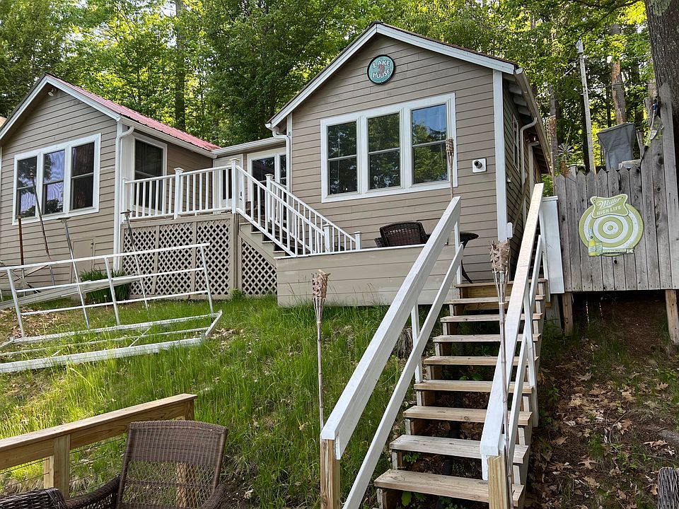 1st image of 144 Heritage Woods Lane