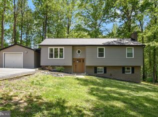 36979 David Dr, Mechanicsville, MD 20659