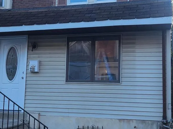 2210 Bonnaffon St, Philadelphia, PA 19142